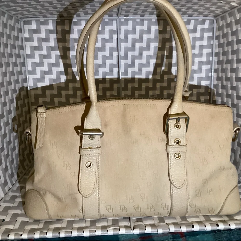 Y2K Dooney & Bourke Beige Logo Canvas Bag Casual Purse - Picture 2 of 14